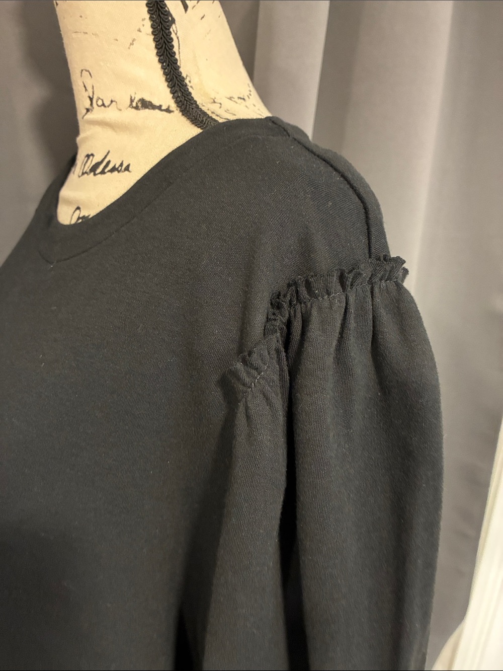 Time and Tru Black Puff Sleeve Short Sleeve Tee - Picture 5 of 10